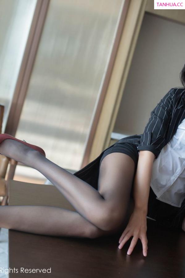 就是阿朱啊  [XIUREN]高清写真图 2019.10.25 就是阿朱啊第37张图片